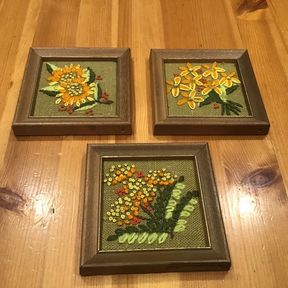 VINTAGE FLORAL CREWEL EMBROIDERY FRAMED MCM TRIO